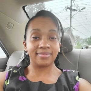 Meet your Posher, Dana